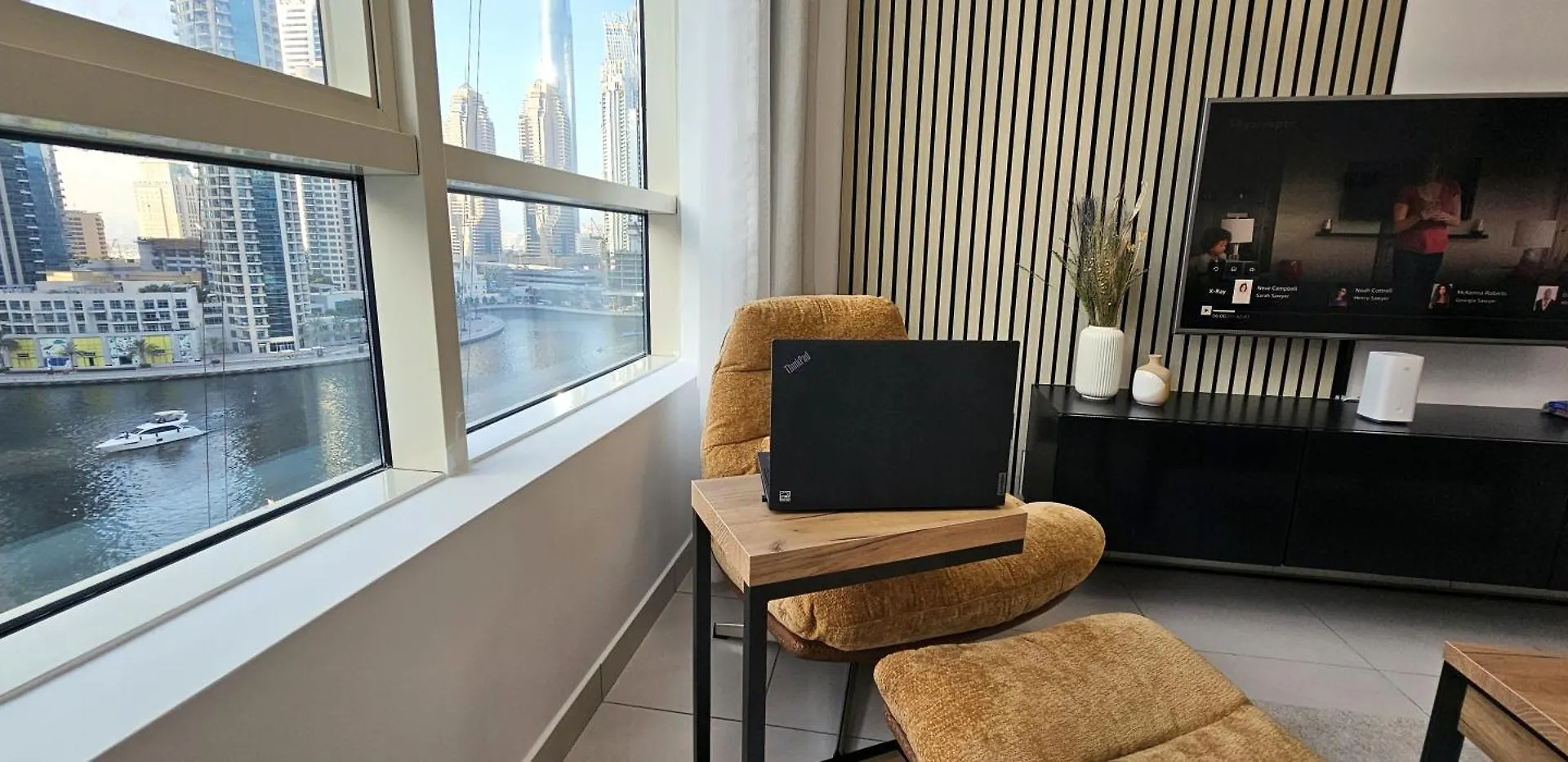 Exquisite Marina View 2 Bedrooms Apartment Near Metro And Marina Mall Dubai